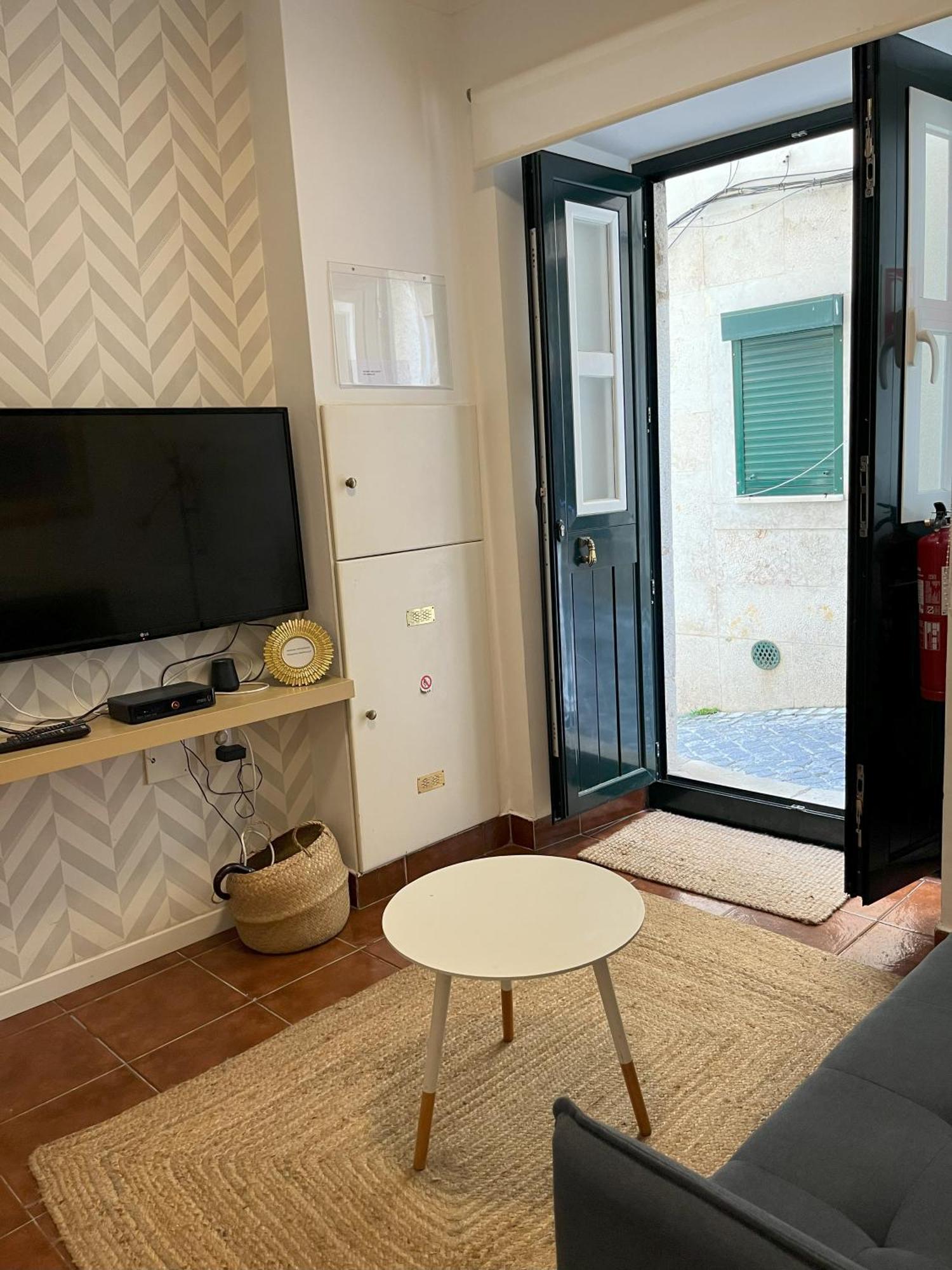 Regueira Gold Com Terraco Apartment Lisbon Luaran gambar